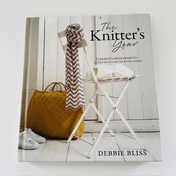 Other - The Knitter's Year by Debbie Bliss - Book